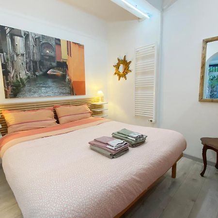 Loft Garden In Bologna'S Heart Ospedale Rizzoli Lägenhet Exteriör bild