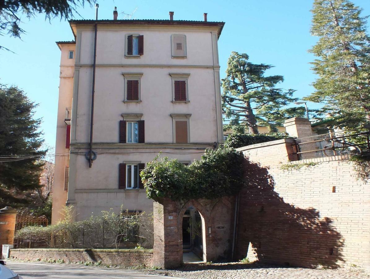 Loft Garden In Bologna'S Heart Ospedale Rizzoli Lägenhet Exteriör bild